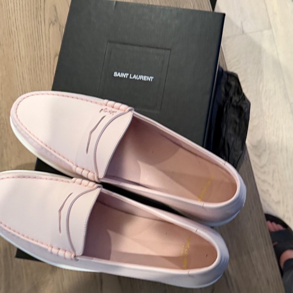 Saint Laurent Light Pink Leather Loafers - Picture 7 of 7